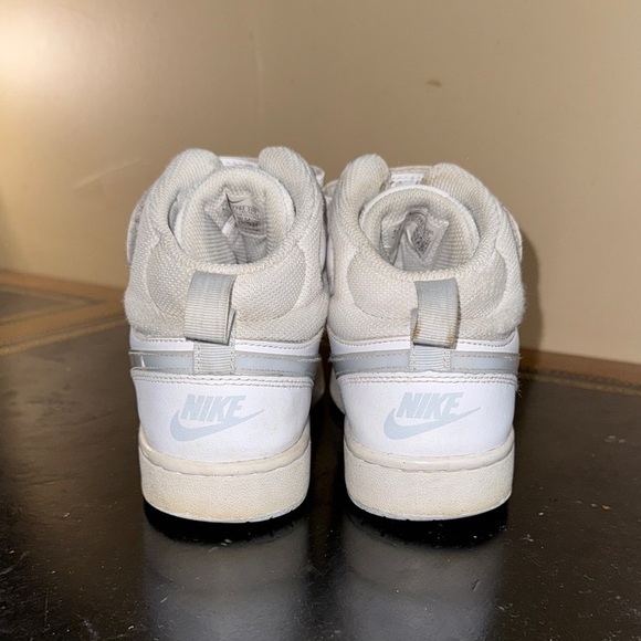 Nike Court Borough Mid 2 White Aura Grey CD7782-109 Big Kids Size 4.5Y - Picture 4 of 5